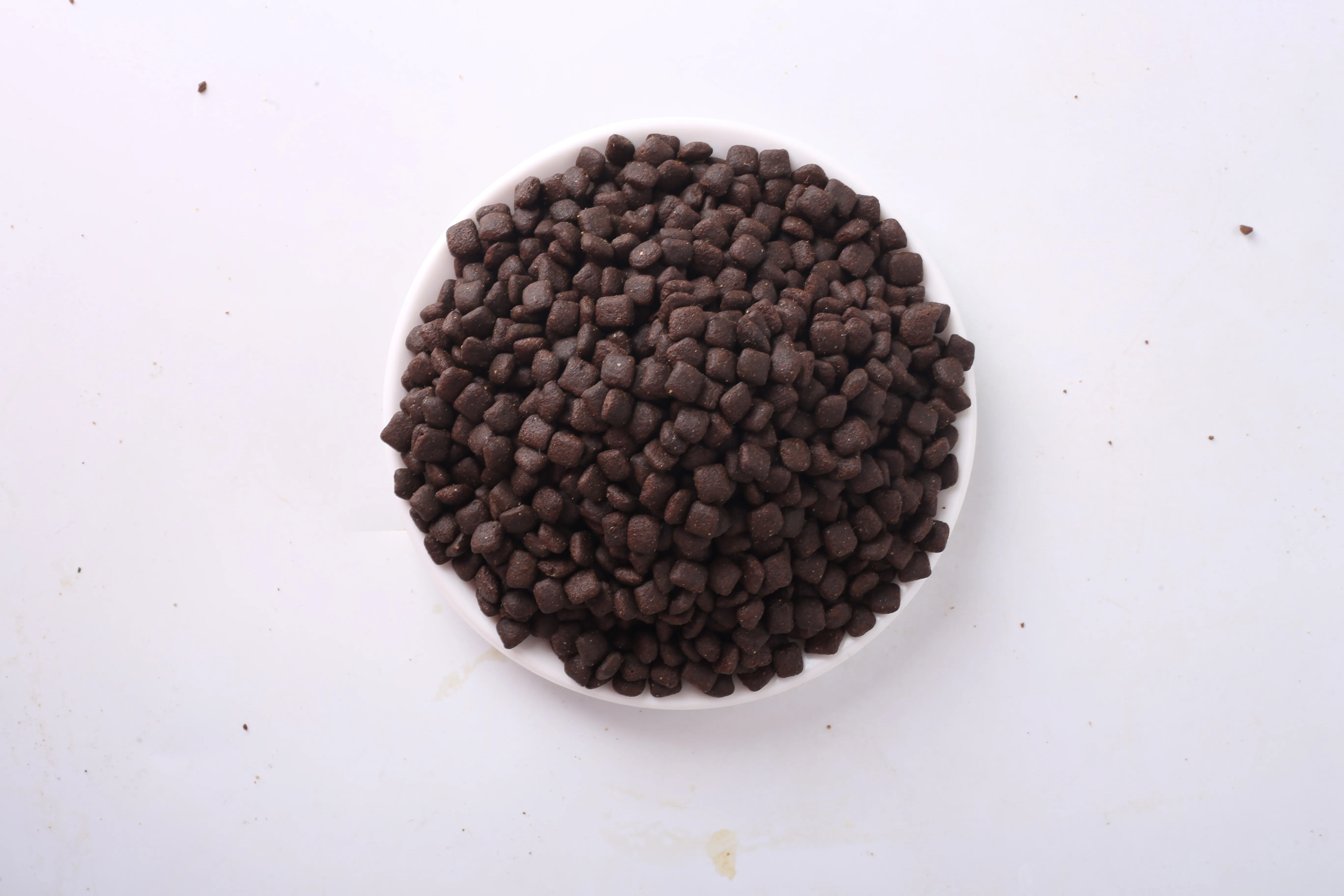 High Quality Grain Free Dry Cat Food Crude Protein Pet Food for All Life Stages