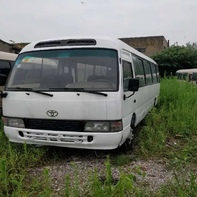 Лидер продаж; Продажа Подержанный Coaster Шины для леворульных автомобилей дизельный мини автобус 30 автомобильные шины радиального типа золотисто-коричневого цвета, если товар есть на складе