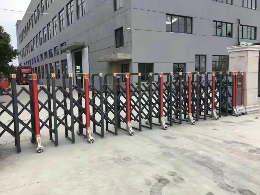 Заводская поставка, Автоматические выдвижные ворота, алюминиевый аккордеон, подъездные ворота