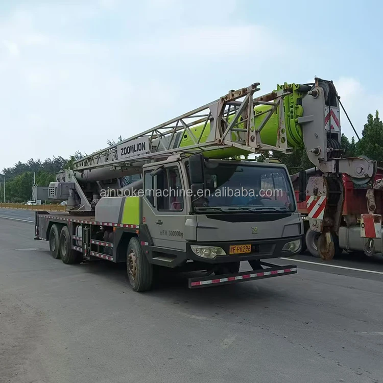 Подержанный 25-тонный мобильный кран Zoomlion 50H Qy25 Qy25V Qy25D531R Qy25V531.5 автомобильный автокран 2016 год