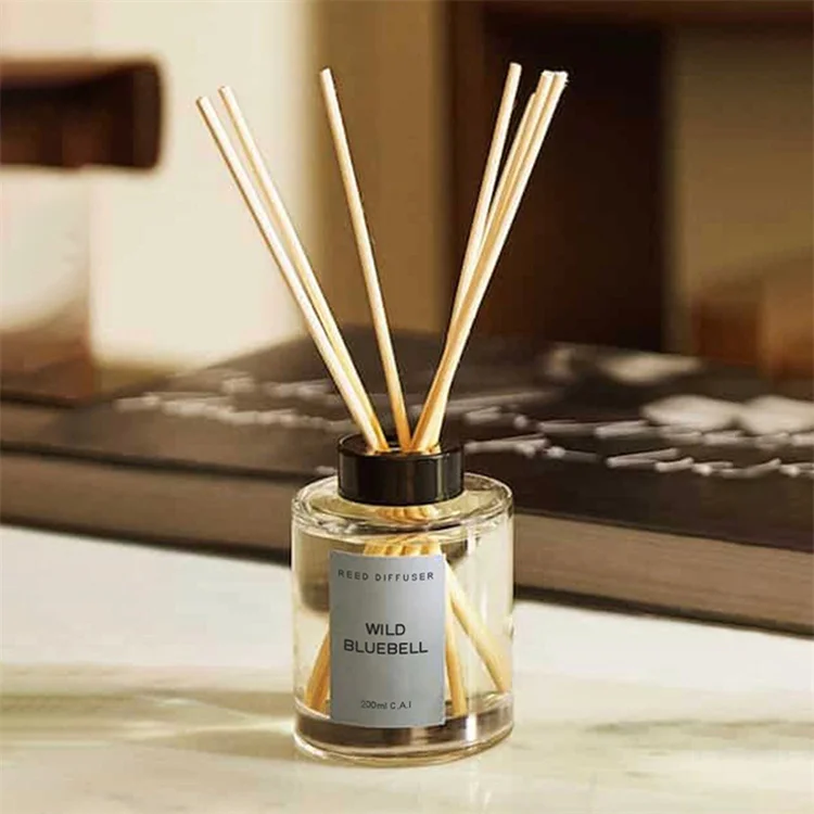Customized private label best scent 200ml fragrance home freshener aroma luxury glass bottle reed diffuser with sticks