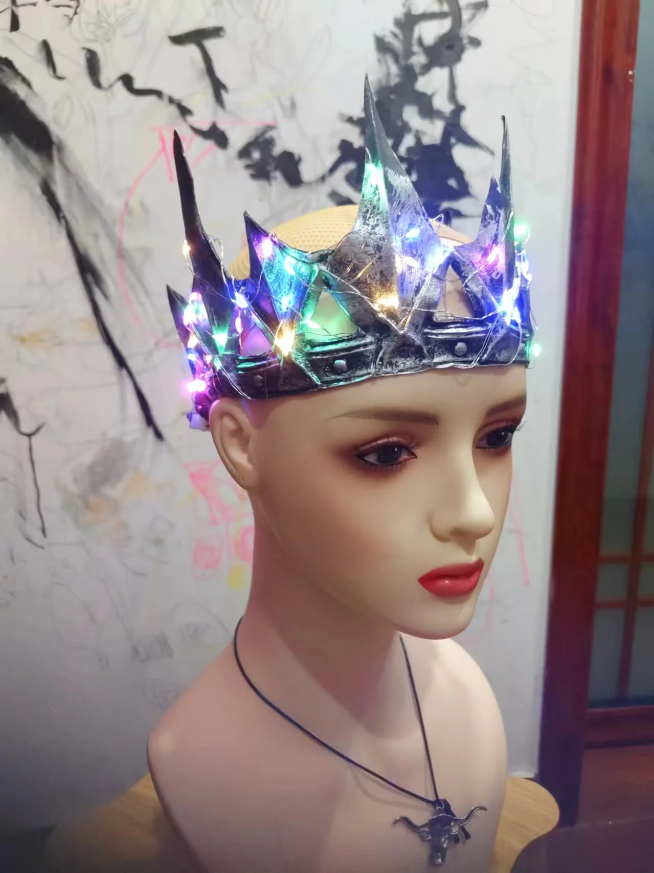 Adult Vintage Crown Headwear for Halloween Christmas & Birthday Parties Fancy Dress Accessories & King Costume Props