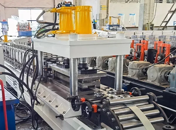 Профилирующая машина LM Din Rail для электрического монтажного распределительного