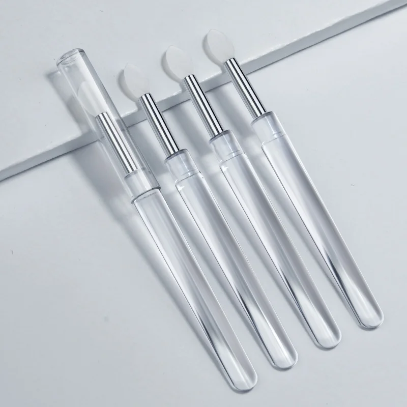 Силиконовая кисть для маникюра