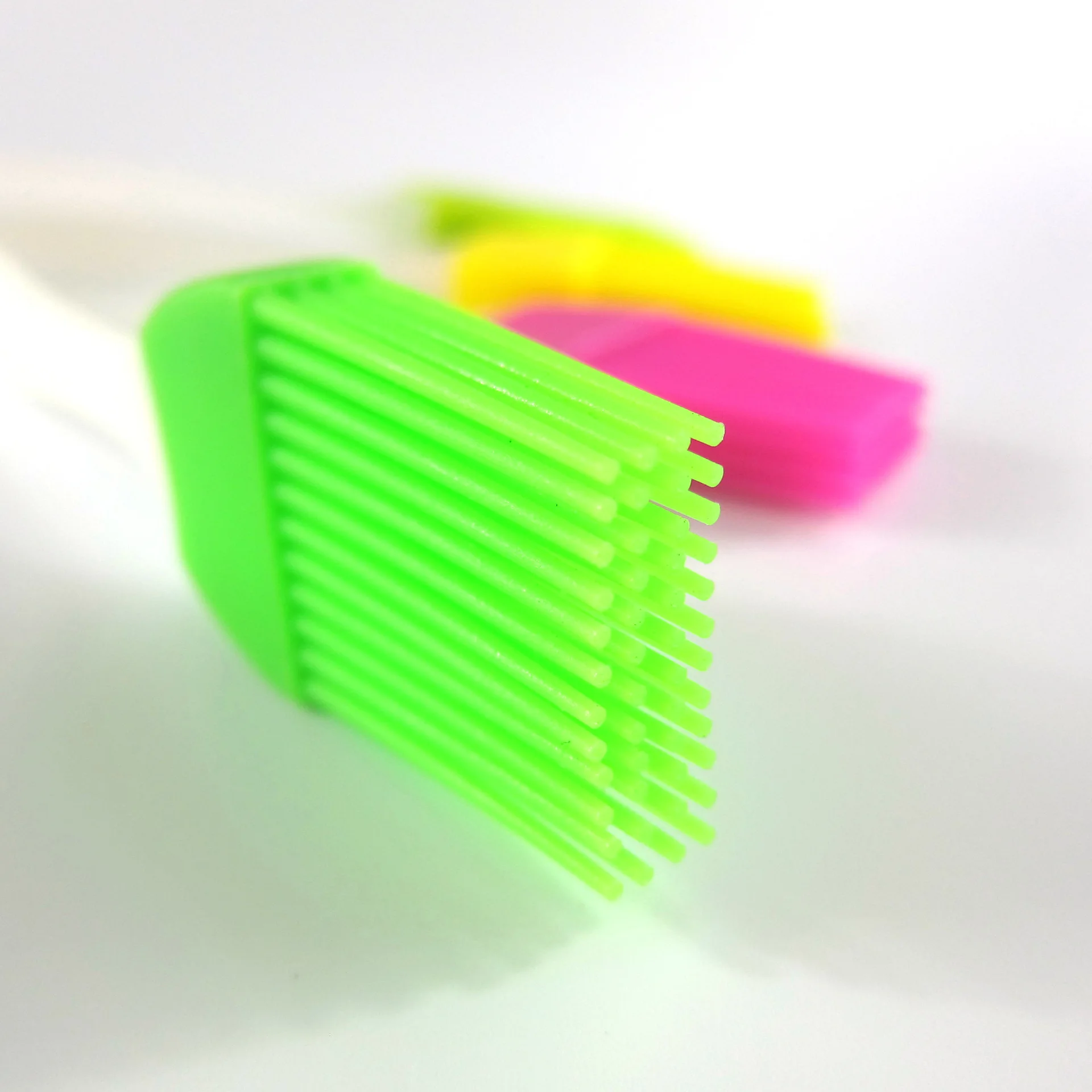 Kitchen Cooking Tool Heat Resistant Silicone Oil Brush For Grilling BBQ