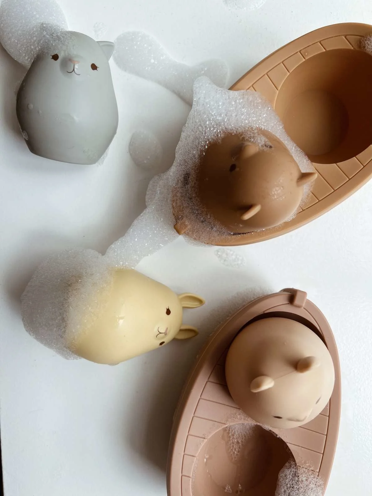 Очаровательный кролик котенок силиконовая плавающая лодка игрушки время ванны игрушка для приятели Ванна играющие