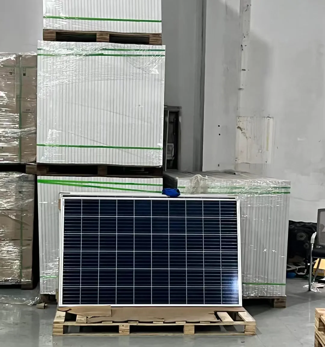 Production Line 400W-700W Cable Ip68 Solar Panels Price 435W 500W 550W 600W 670W Monocrystalline Photovoltaic Solar Pv Module