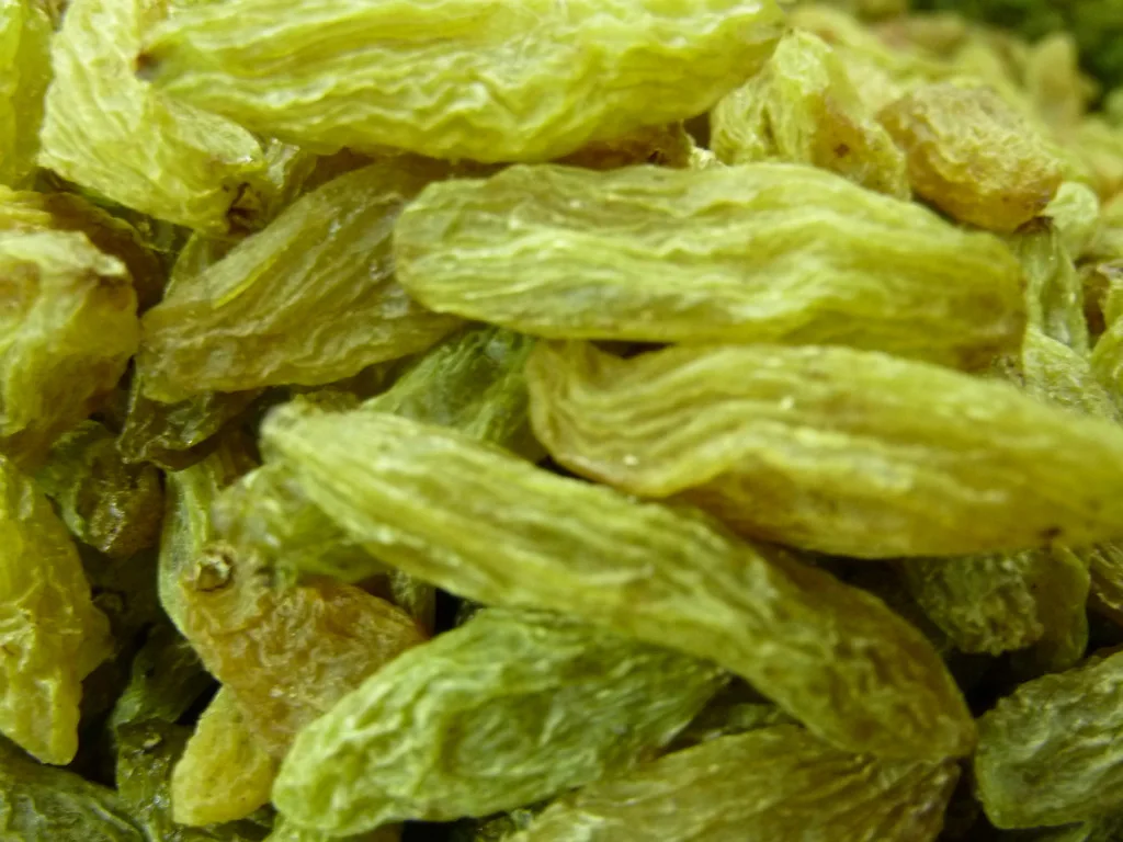 Top quality Sweet Green Raisin Price Per Kilo