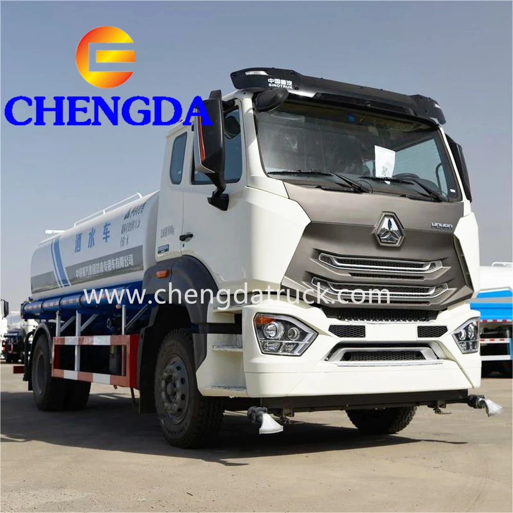 New Sinotrtuk Hoha 8000L12000L 15000L Liters Light Mini  4*2 Water Tank Tanker Truck With Sprinkler