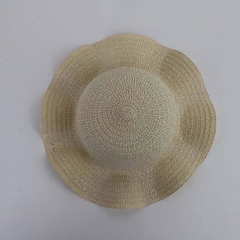 Fashion Summer Beach Boater Hat Solid Color Short Brim UPF UV Straw Hat With Golden Thread Flower Wavy Brim For Women Children