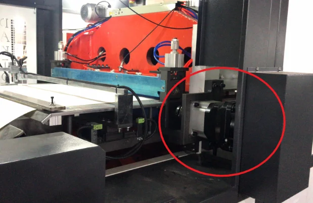 China Supplier Dakiou CE 950 Cheap Paper Cup Automatic Die-Cutting Machine