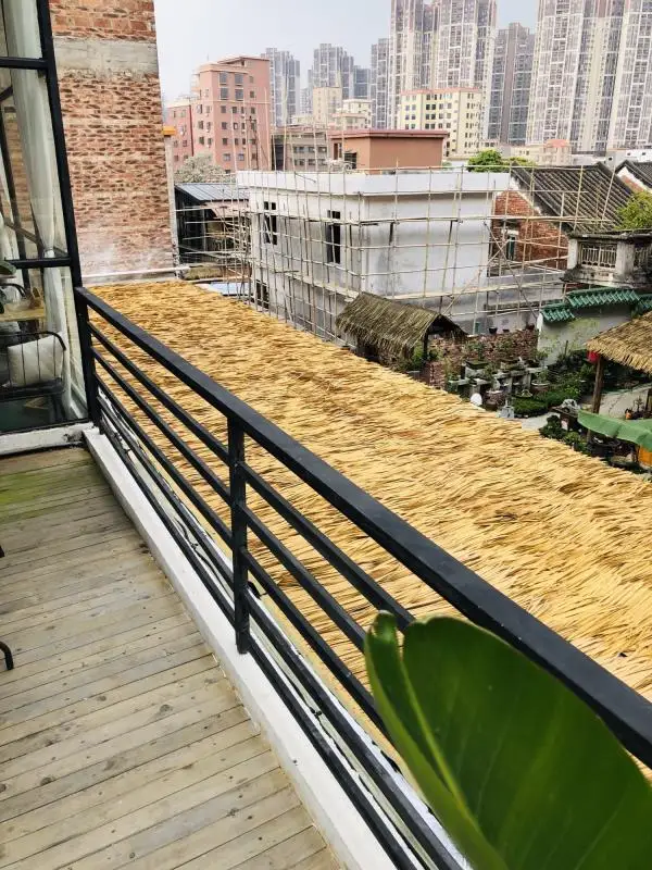 High Quality Fireproof Cheap Plastic Roofing Prefab House Thatch Umbrella