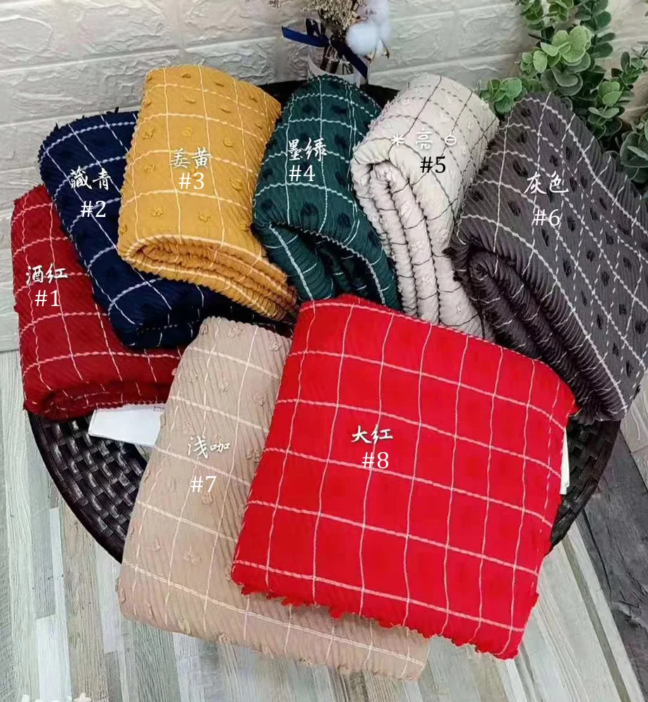 Hot sale islamic Palestine dress clothing muffler headscarf wrap woman pompom wholesale cotton crinkle checked plaid hijab