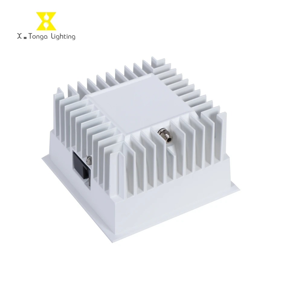 X-TONGA квадратный домашний потолочный светильник IP65