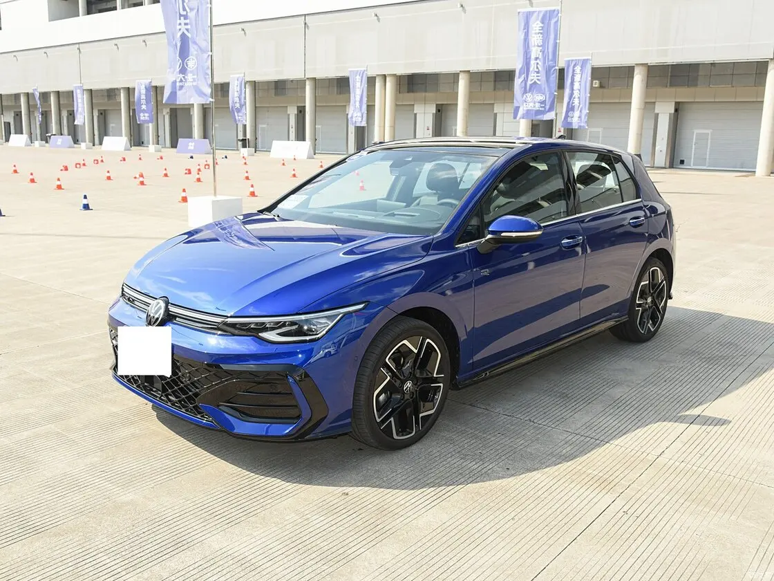 Volkswagens VW 2025 Golf White 300TSI R-Line 1.5T Fwd Left Hand Drive New Golf Sedan 2025 Golf New Cars