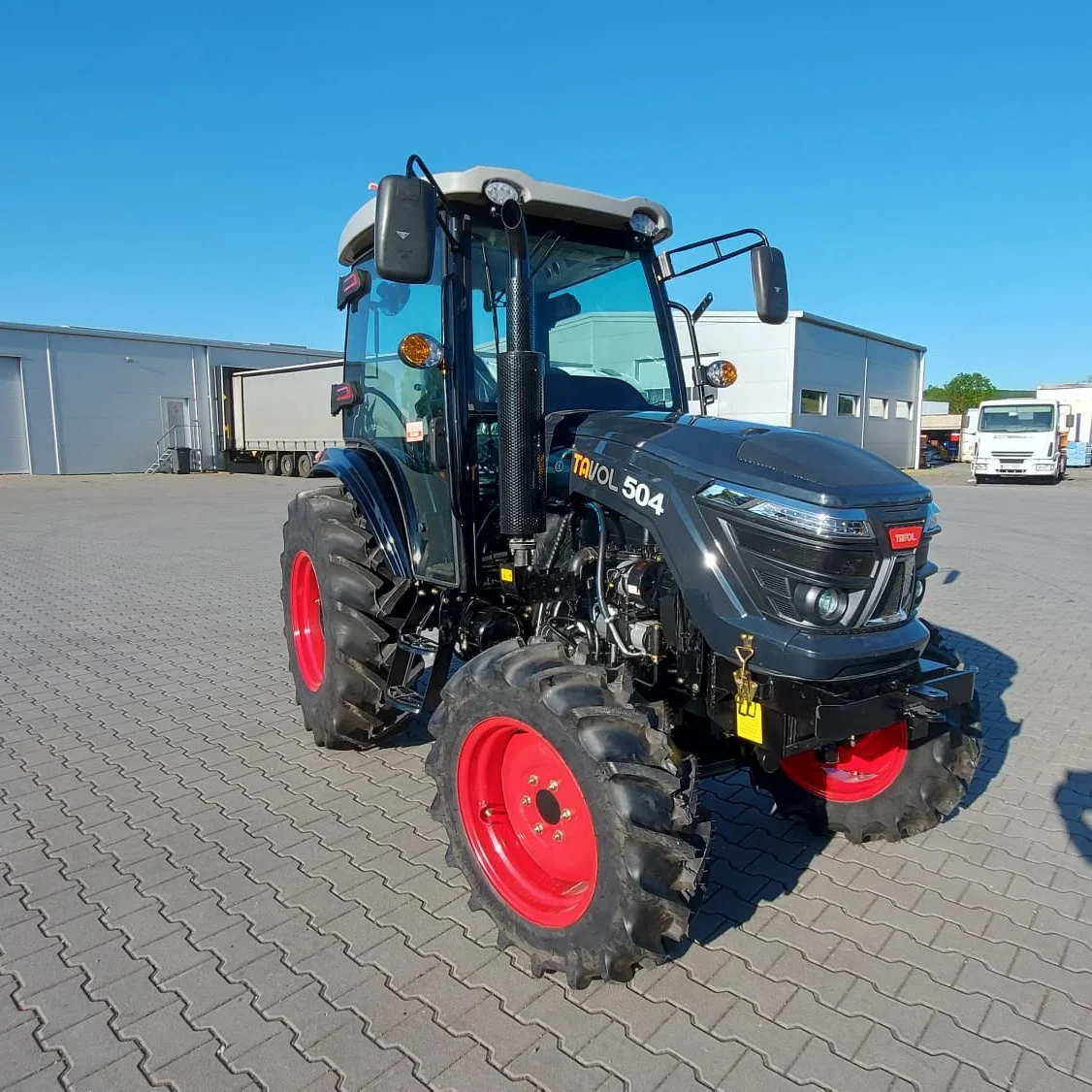 Tavol Mini Farm Tractor 4x4 Agricultural 4wd Traktor 50hp Price