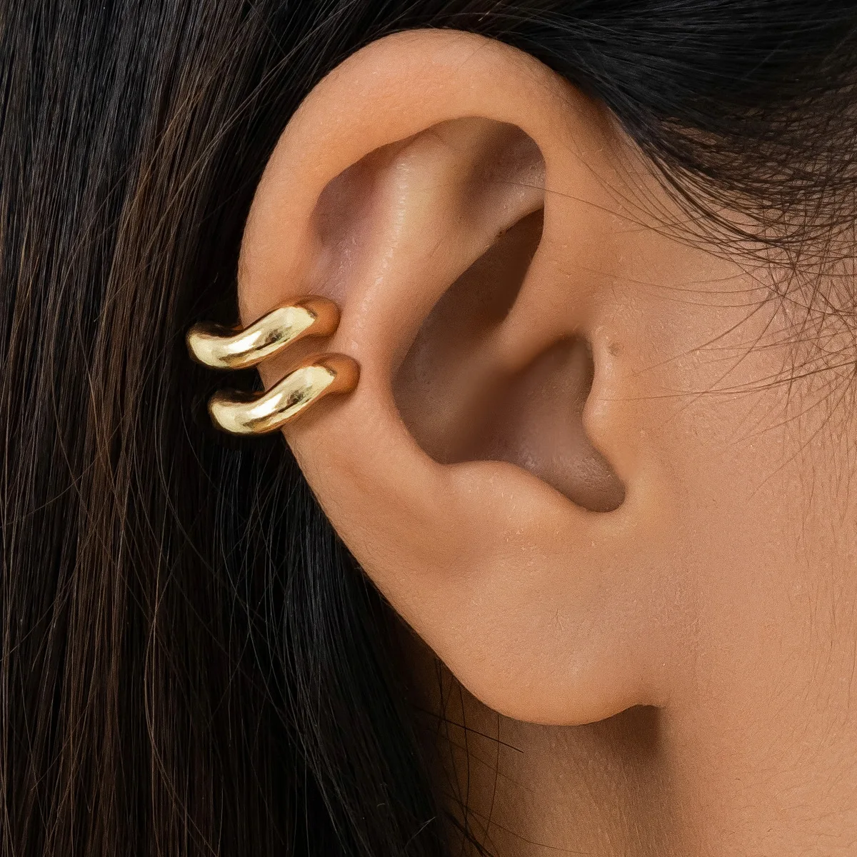 Ladies Party Gifts New Simple Comma Water Drop Shape Stud Earrings for Women Gold Color Smooth Chunky Piercing Earrings Jewelry