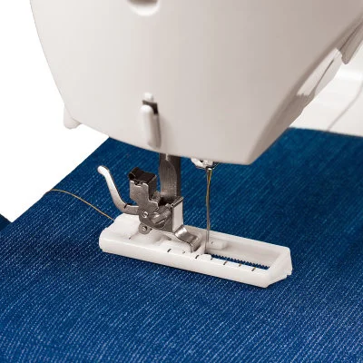 Brand New Singers 8280 Multi-Function Household Sewing Machine For Sale At Low Price