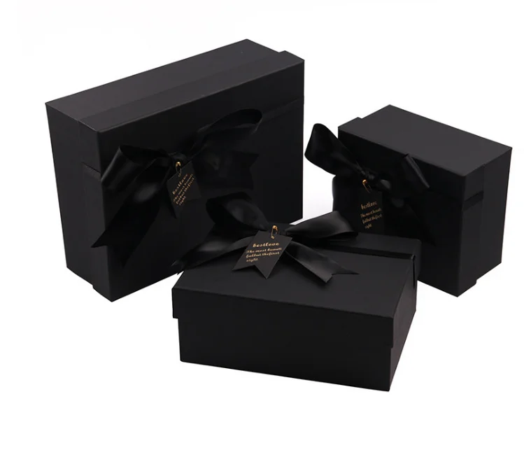 Lovely Paper Gift Boxes to Decorate with Ribbon Bowknot