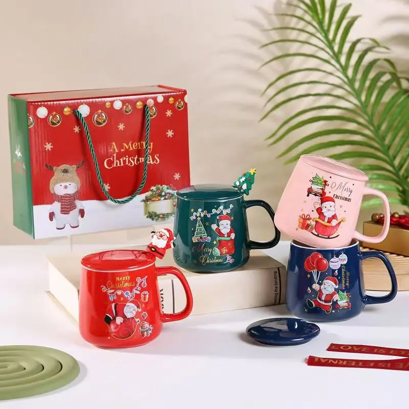 High Quality Customized Christmas Cup Christmas Tree Santa Claus Ceramic Mug With Lid And Spoon