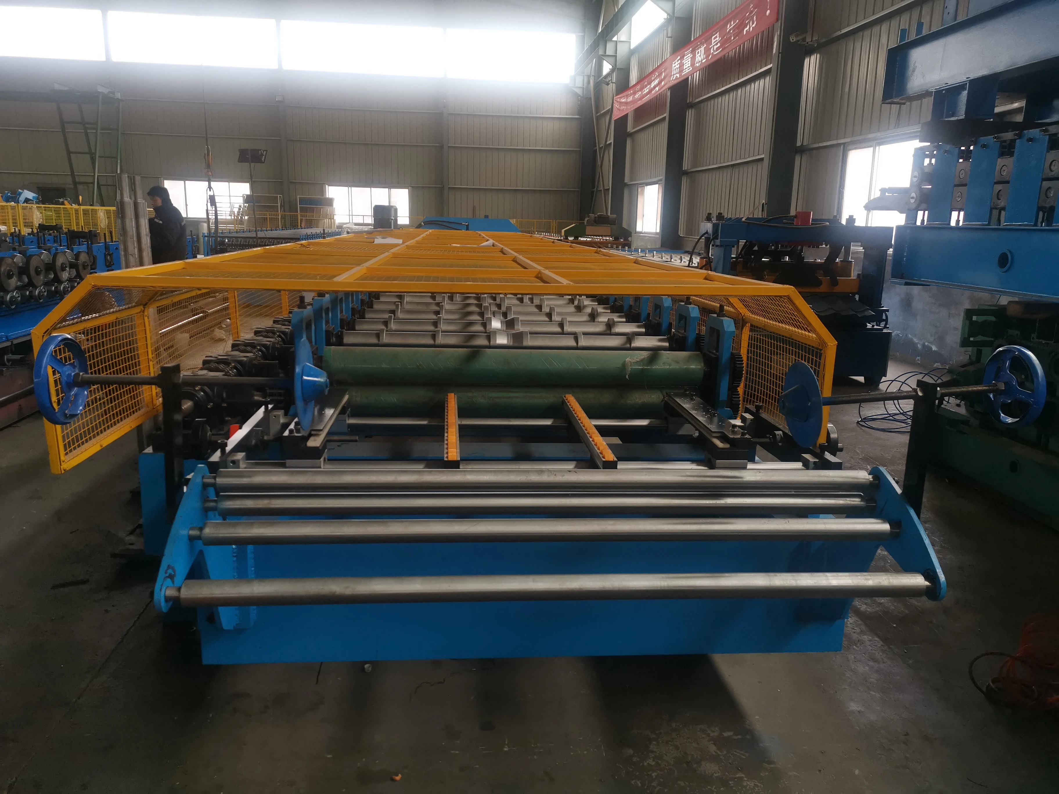 Glazed tile roll forming machine metal roofing tile making machine for building material machinery