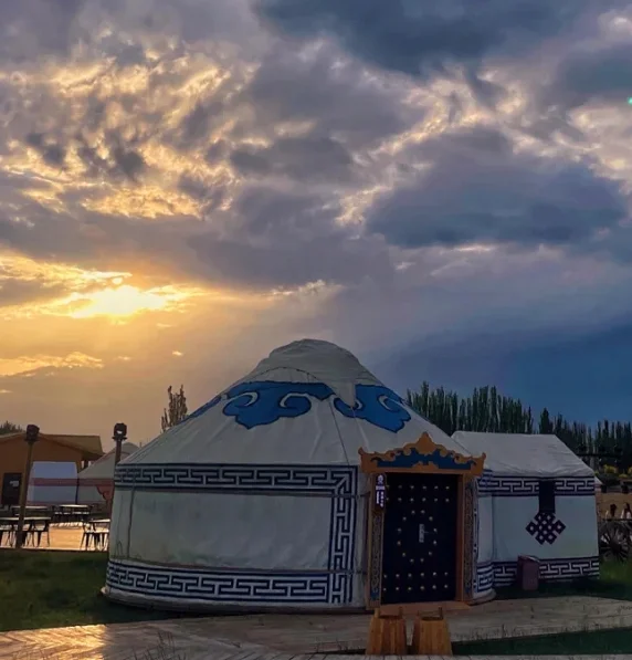 Mongolian Yurt Tent for a Family Cheap Waterproof Mongolia Yurt Tent Outdoor