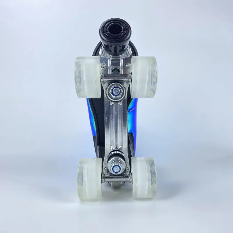 2022 new product Custom outdoor extreme sports 4 wheel roller skates.flashing roller skates