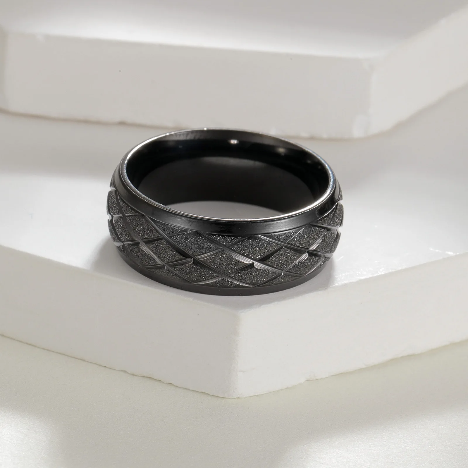 Новые ювелирные изделия Хип-хоп 8 мм O-образные кольца для мужчин 18k позолоченные из нержавеющей стали матовые Саржевые шины пальцев