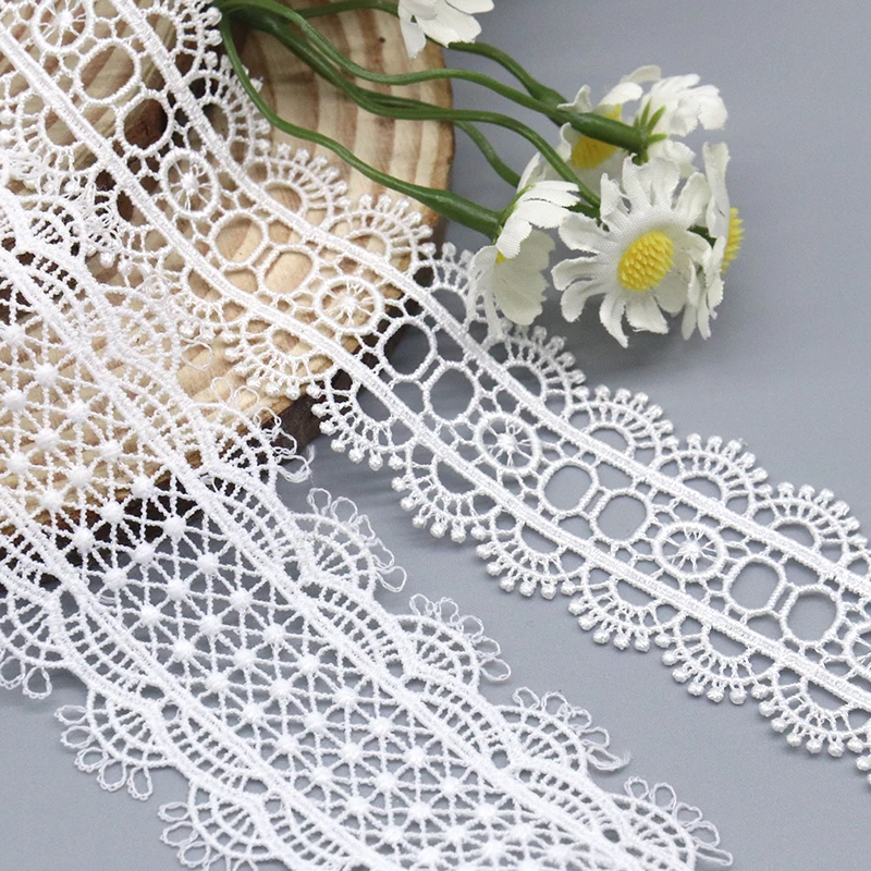 Factory wholesale price white water soluble lace vintage handmade polyester lace for garment