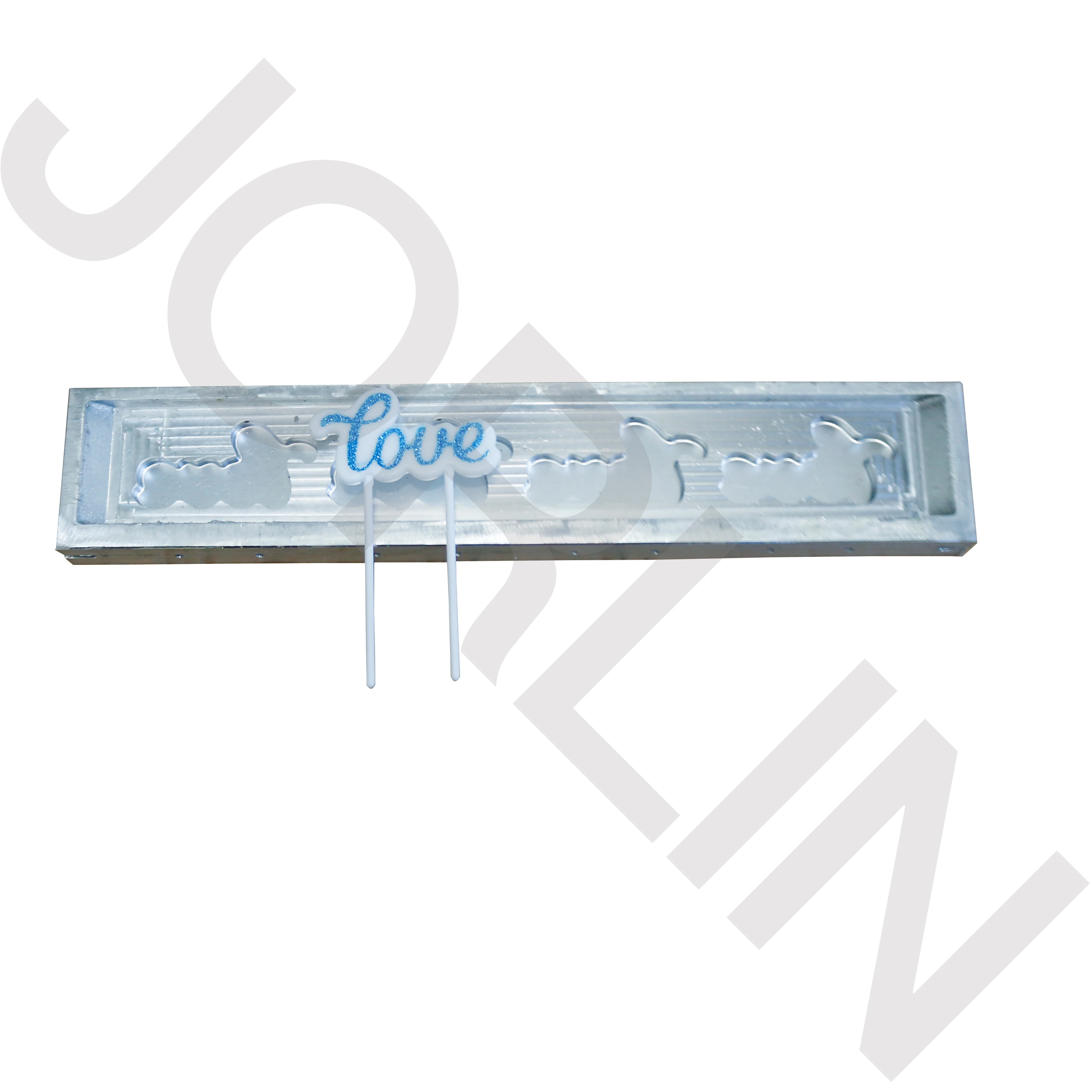 Professional Factory Price Supplies Custom Unique Metal Aluminum Birthday LOVE Candle Molds  Candle Making Molds Metal aluminum