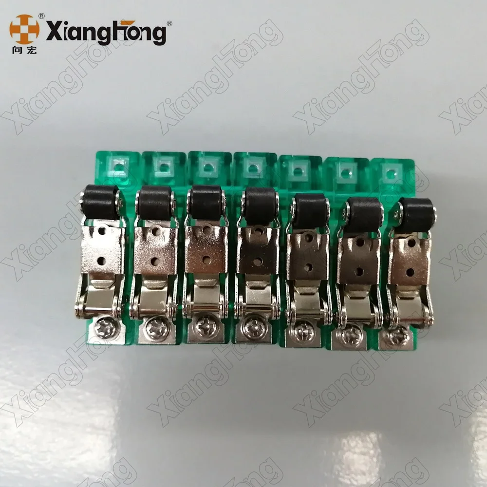 
Xianghong X826 S826 snap action switch and micro switch with magnetic blowout 