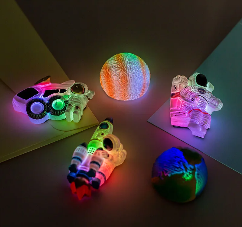 Popular Design Jesus Mermaid Mega Charizard Pokemon Kaws Kinderino Xl Mini Figure