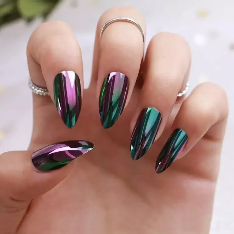 24pcs Chameleon Mirror Artificial Fingernails Short Plain Self Adhesive Stick On Fake Nails Tips Kit Press On False Nails Set