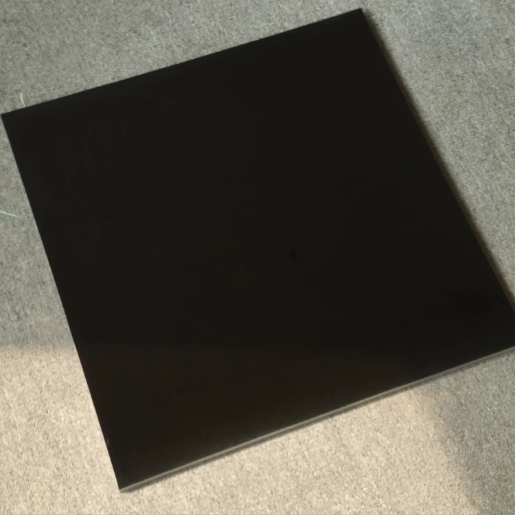 Полированная керамическая плитка 60x60 см