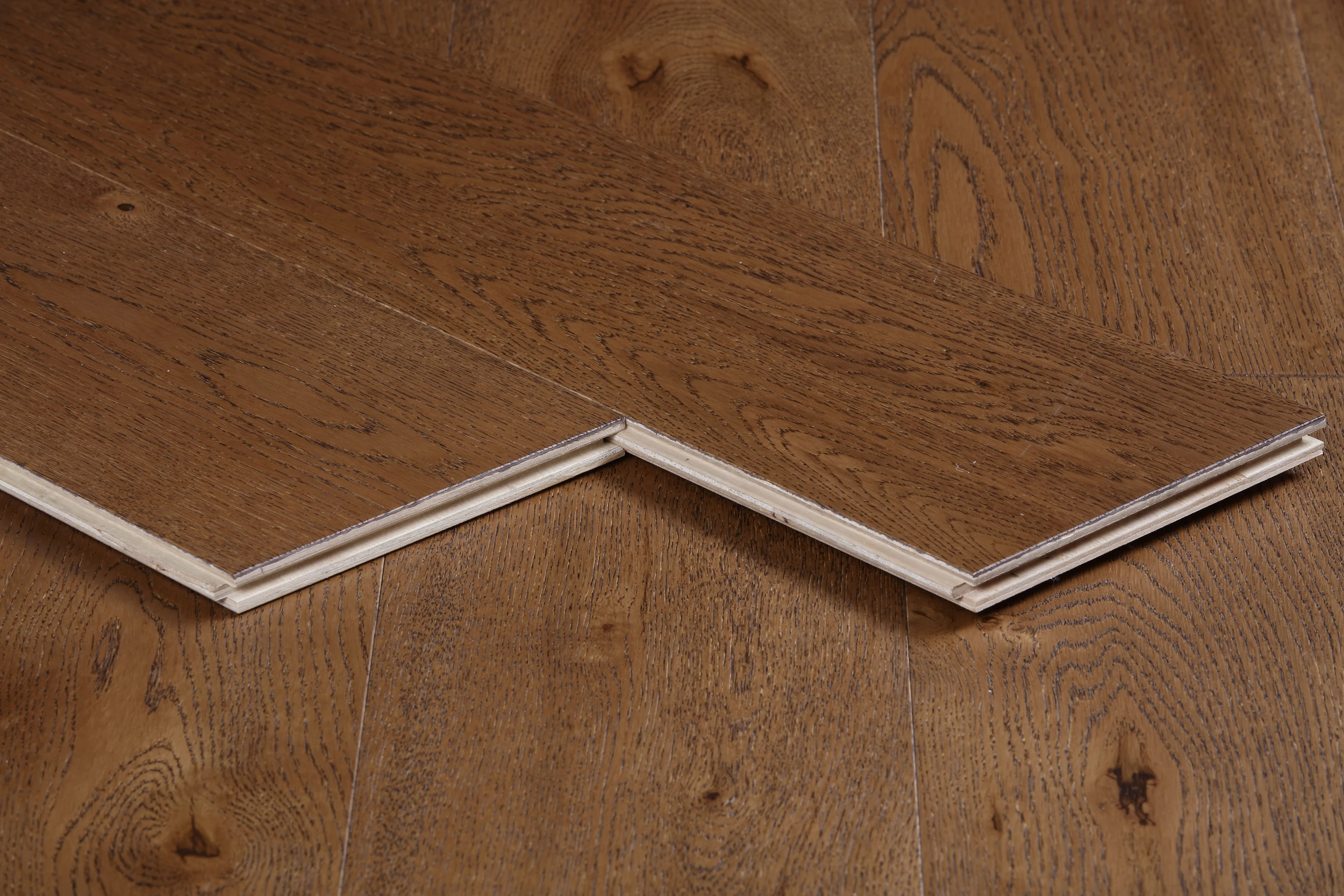 European Oak log flooring T&G wood flooring engineered wood flooring