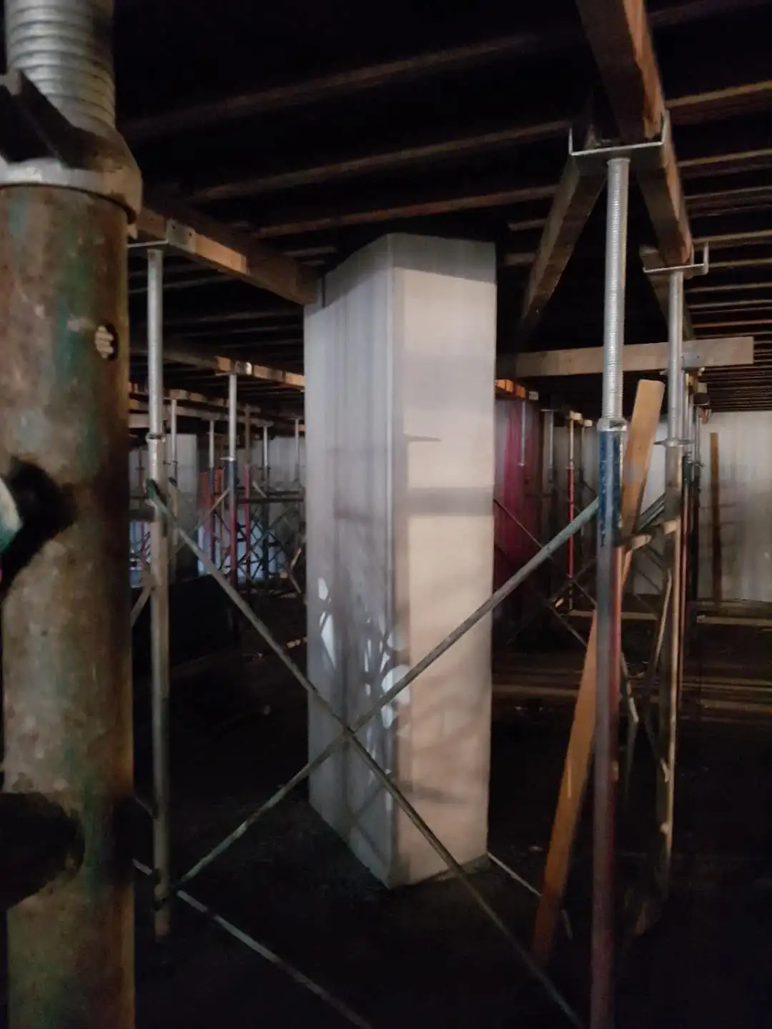 PP plastic coated  column formwork for concrete construction