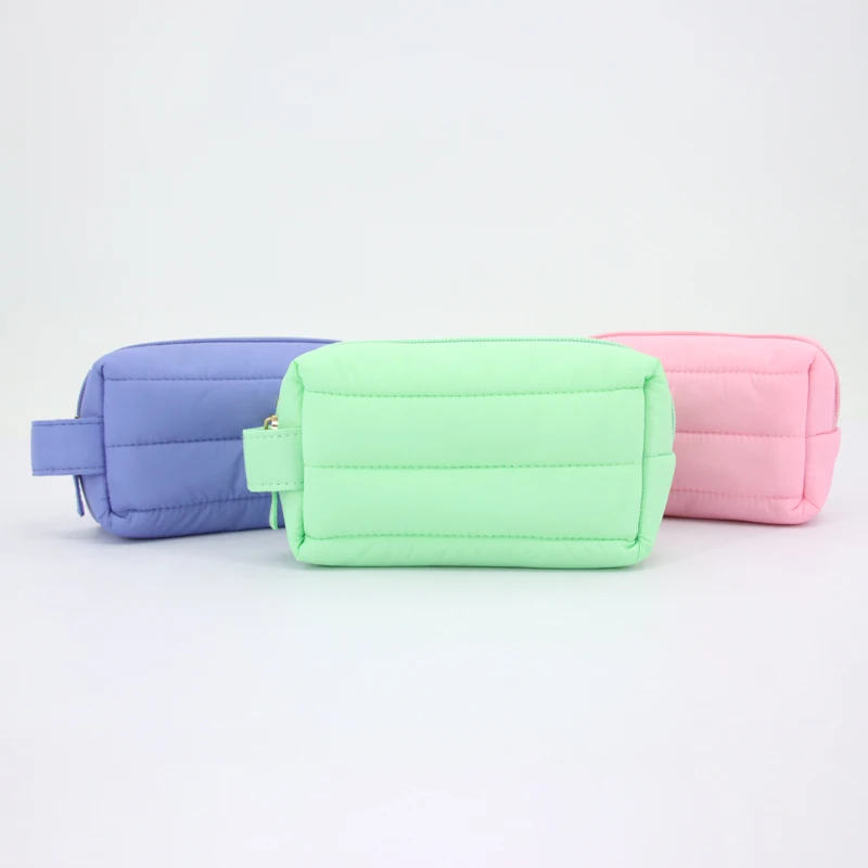 nylon cosmetic bag quilted puffy nylon bag waterproof portable nylon makeup brush set bag