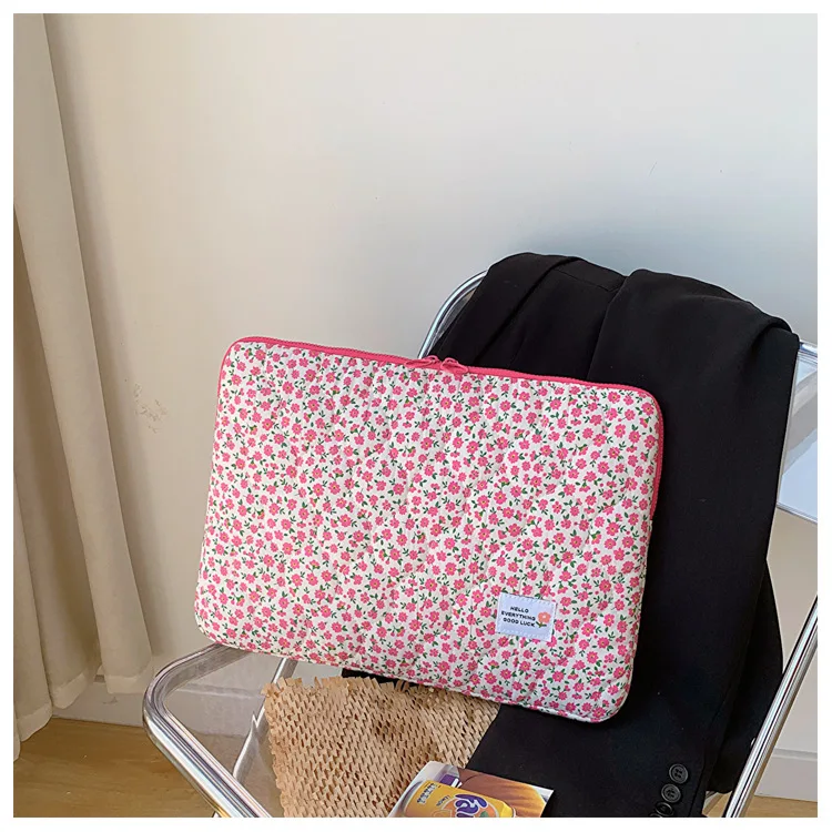 Wholesale fine prints with tulip leaves, shock-proof laptops, large tablet sleeves  business