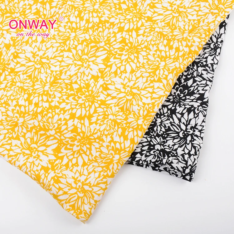 2024 New fashion vogue smooth wholesale custom digital printed rayon fabric for ladies dresses digital print rayon fabric