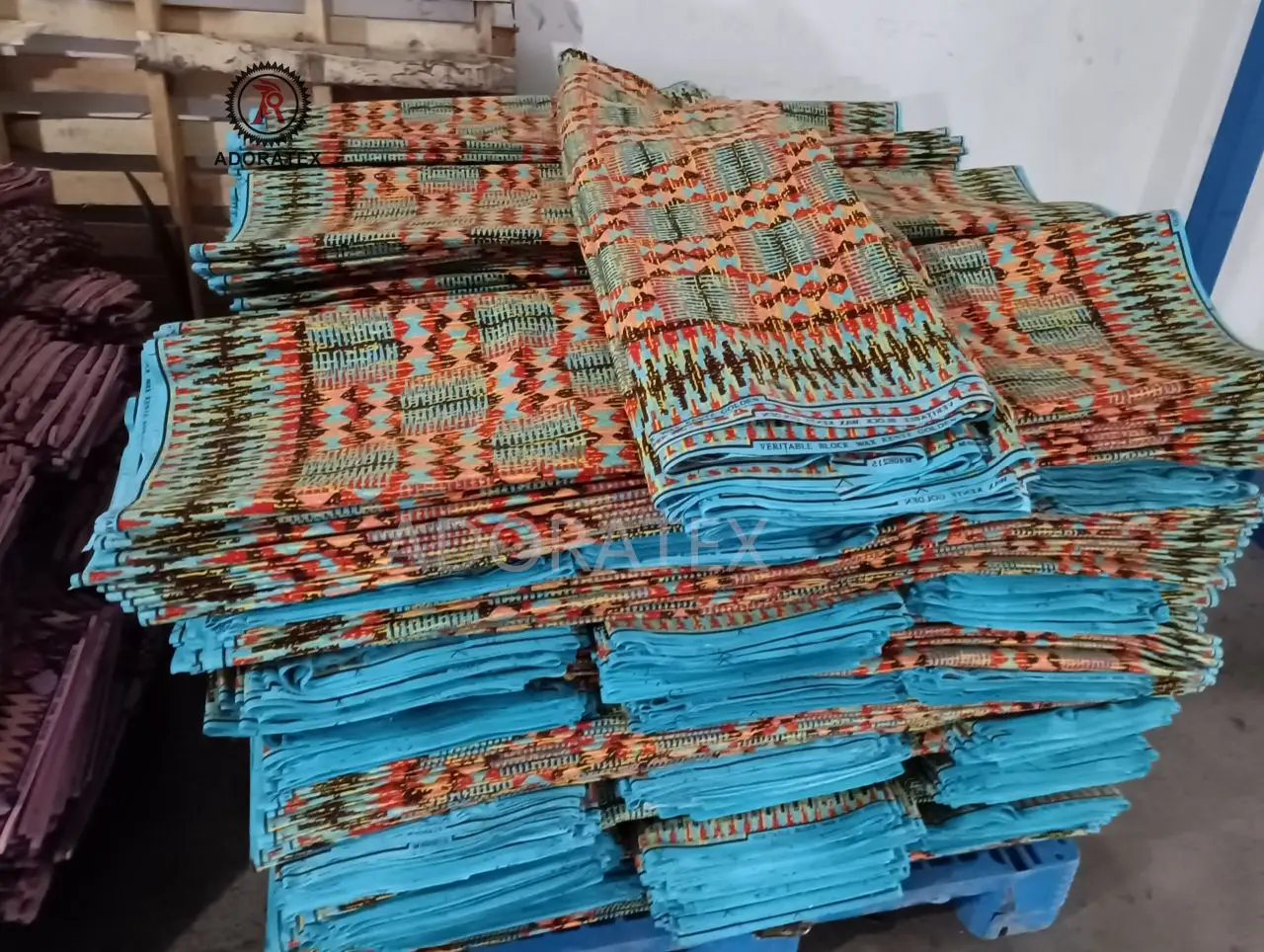 Kente Golden Wax Fabric Fashion New Design 100% polyester Ankara Fabric Pagne 2+4 Yards