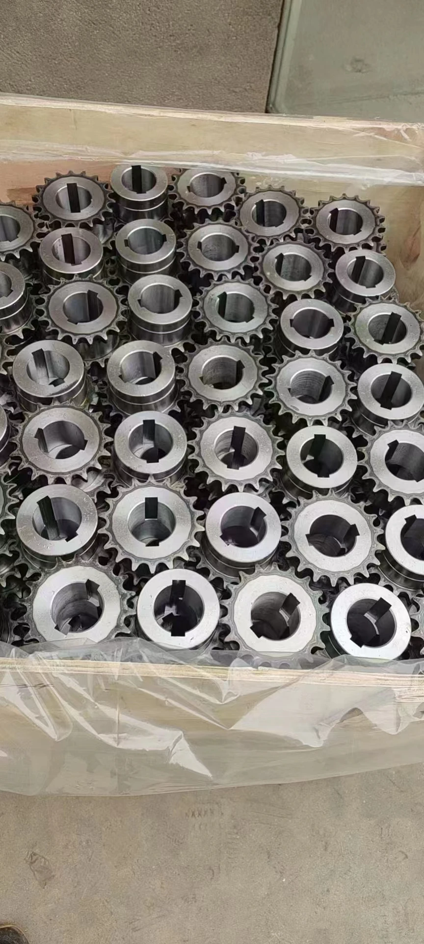 Custom High Quality Gear Manufacturer 303 Stainless Steel Gear Parts Turning Precision CNC Machining Service