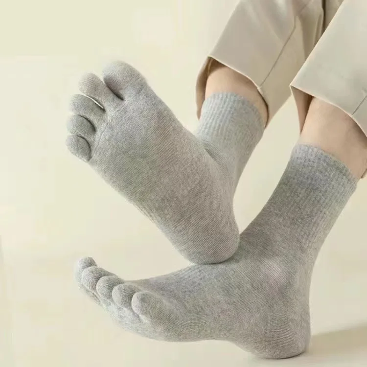 Unisex Men and Women Five Fingers Socks Breathable Cotton Socks Sports Running Solid Color Black White Grey Socks