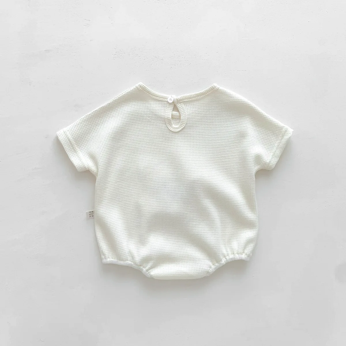 Baby clothes Summer bat-sleeved ha-bag booty suit Bear print cotton Waffle suit jumpsuits