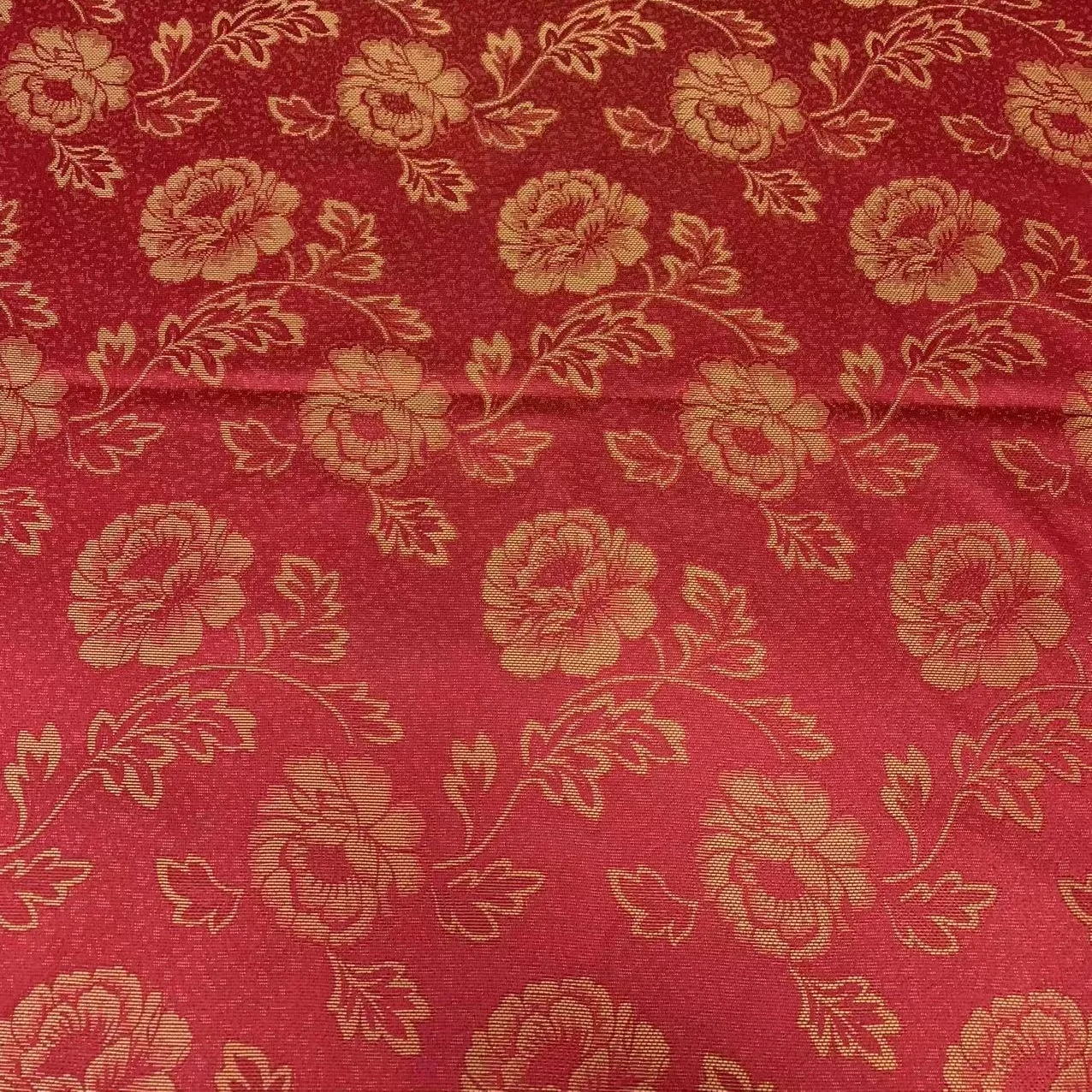 Floral pattern red jacquard woven fabric quilted fabric for mattress new design