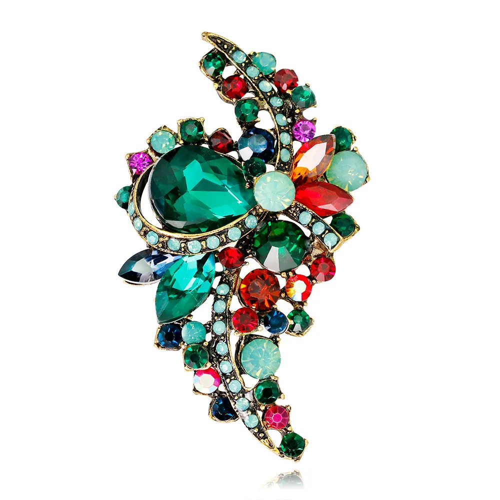 European and American hot-selling suits with brooches wholesale retro alloy diamond brooches