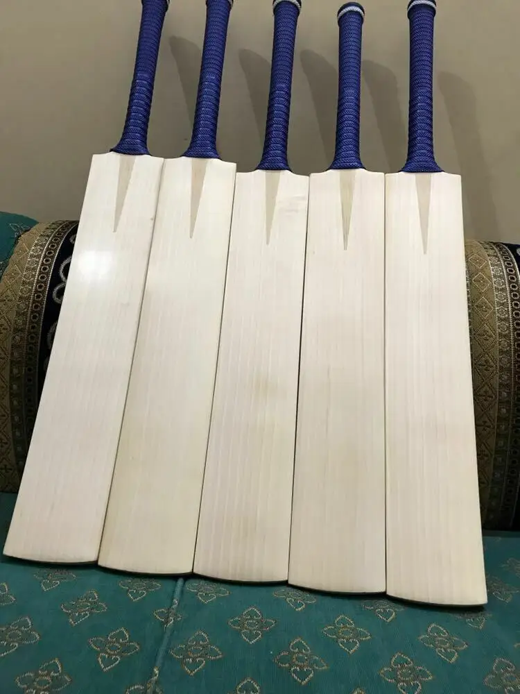 2022 Best Quality English Willow Professional Cricket bats A Grade Pakistan Made Cricket Bat