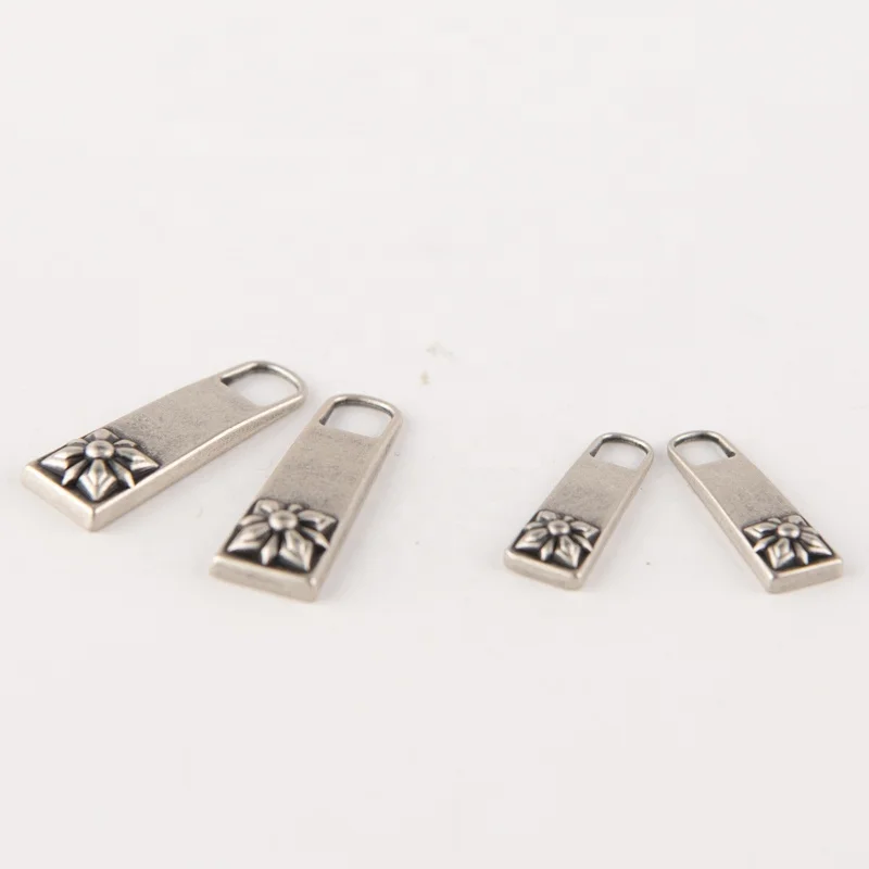 Custom Logo France Garment Brand Old Silver Color Alloy Zipper Puller