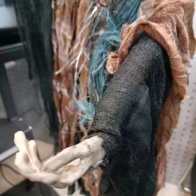 New Halloween horror props decoration props hanging skeleton ghost toys