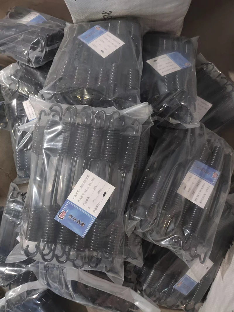 Sinotruck howo axles parts Ac16 Hc16 T7h brake return spring spare parts  AZ9100340012