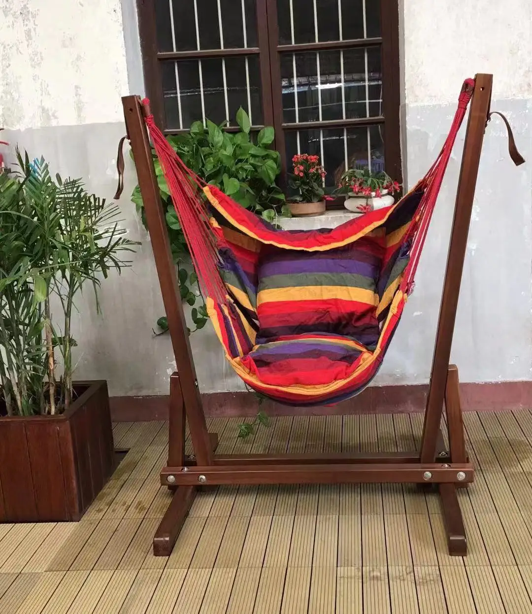 2024 New Hot Selling Hammock Swing Indoor Garden Can Store Solid Wood for Leisure and Entertainment